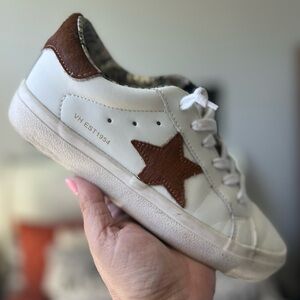 Vintage Havana White and Brown Ponyhair Star Sneakers size 8.5